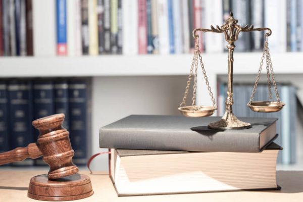 Thừa kế theo pháp luật Việt Nam; Luật sư tư vấn về thừa kế 24/7