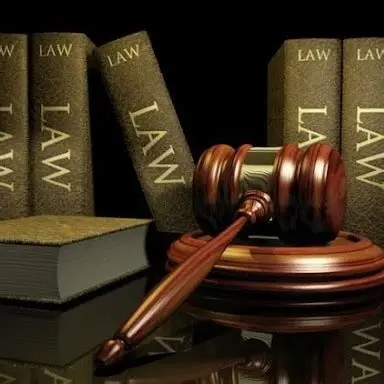 Luật sư Gần tôi - Nghỉ việc không báo trước có bị phạt không? Quy định mới nhất năm 2026
